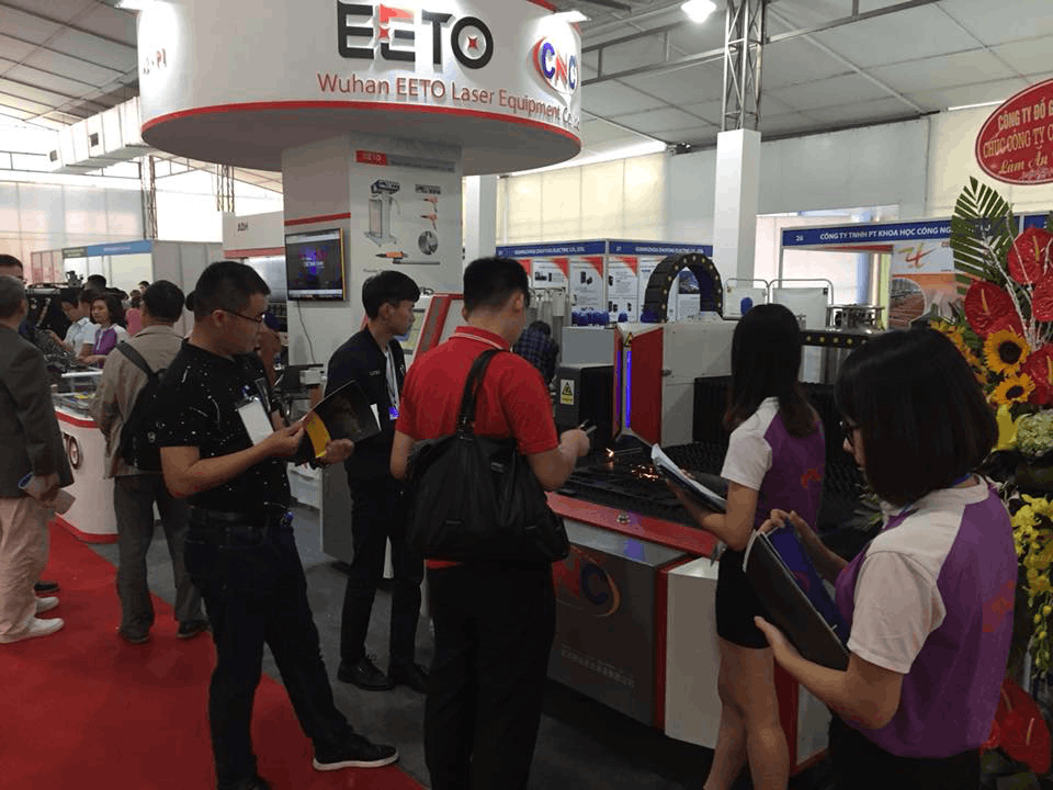 數(shù)控走心機(jī)  數(shù)控走心機(jī)